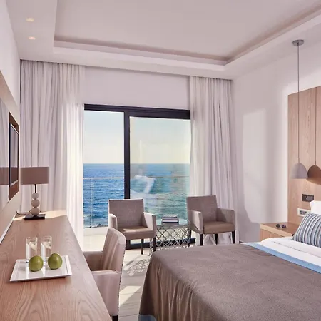 ホテル Atlantica Golden - Adults Only 4*