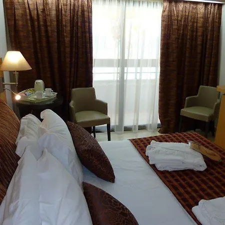 מלון Atlantica Golden - Adults Only 4*