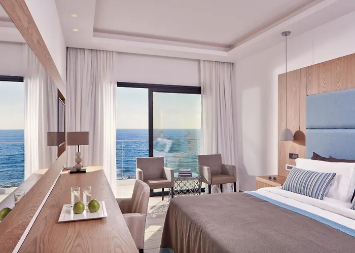 Отель Atlantica Golden - Adults Only 4*