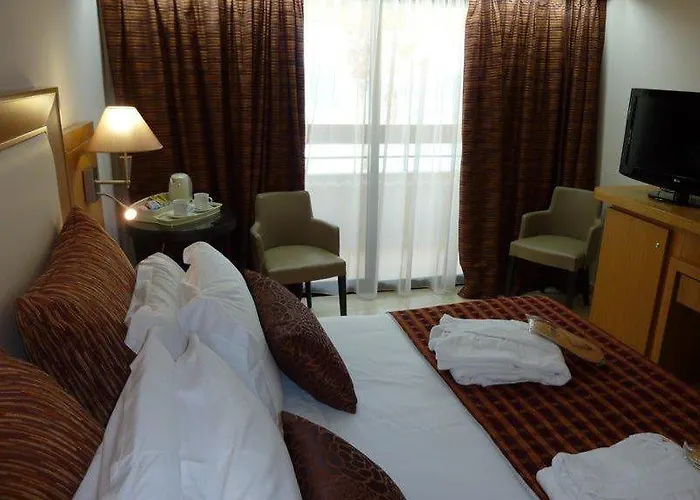 Отель Atlantica Golden - Adults Only 4*